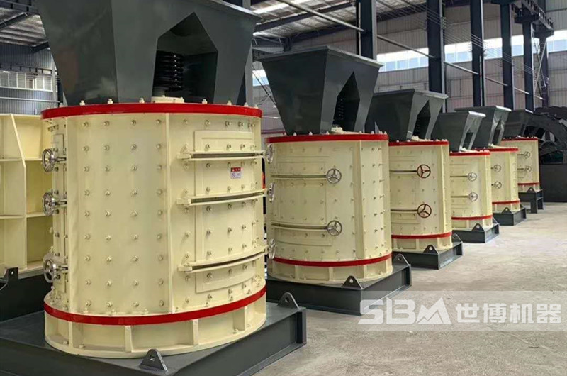 河南世博復(fù)合式破碎治沙機(jī)廠家車間