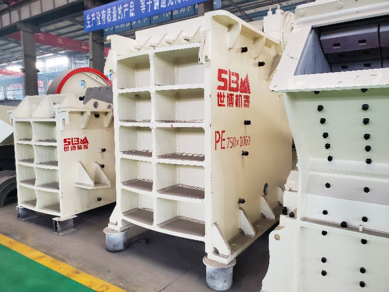 750破碎機(jī)，750鄂破機(jī)