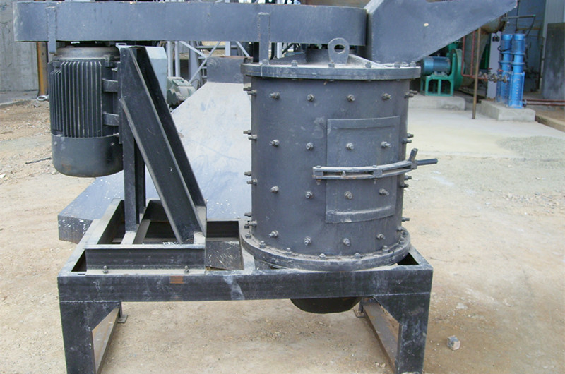 鋼架基礎(chǔ)復合式破石機，家庭用小型石頭破碎機