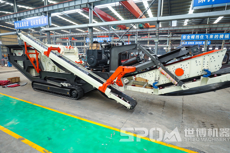 履帶式移動(dòng)反擊破碎機(jī) 車(chē)間實(shí)拍